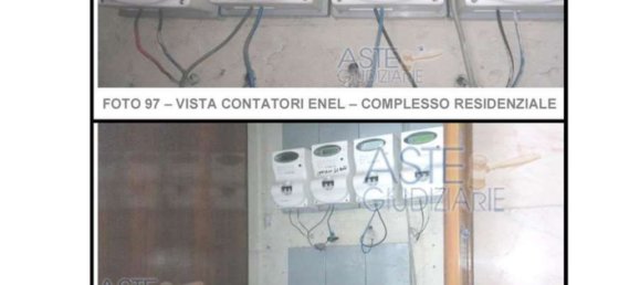 10 rooms Apartment in Naples, Italy No. 10275 17