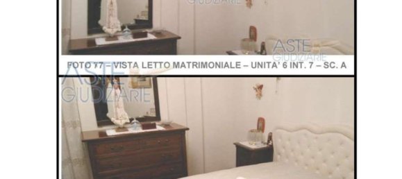 10 rooms Apartment in Naples, Italy No. 10275 7