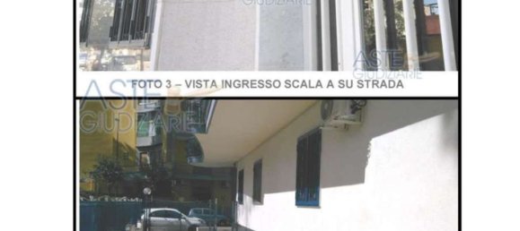 10 rooms Apartment in Naples, Italy No. 10275 3