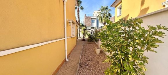 4 bedrooms House in La Zenia, Spain No. 176573 24