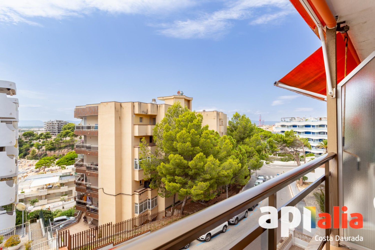 1 bedroom Apartment in Salou, Spain No. 185573