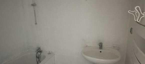 3 chambres Maison à Pont-Sainte-Maxence, France No. 330001 4