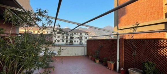 3 bedrooms Apartment in Seravezza, Italy No. 78934 8