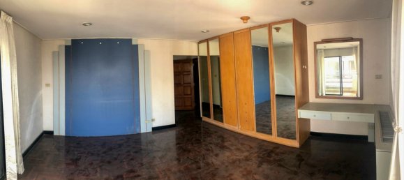 4 bedrooms Condo in Bangkok, Thailand No. 6829 10