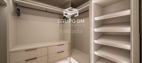 2 bedrooms Duplex in Madrid, Spain No. 127471 3