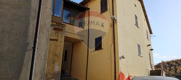 5 bedrooms House in Sellano, Italy No. 346091 10