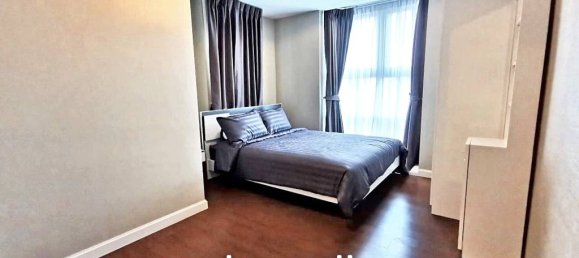 5 bedrooms Duplex in Huai Khwang, Thailand No. 26400 8