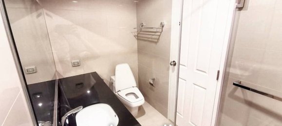 5 bedrooms Duplex in Huai Khwang, Thailand No. 26400 5