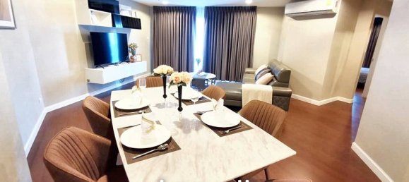 5 bedrooms Duplex in Huai Khwang, Thailand No. 26400 4