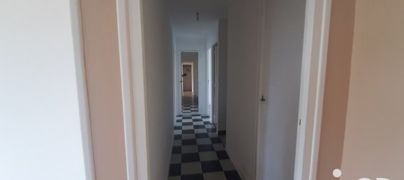 Apartamento de 3 dormitorios en Romilly-sur-Seine, France No. 268518 5