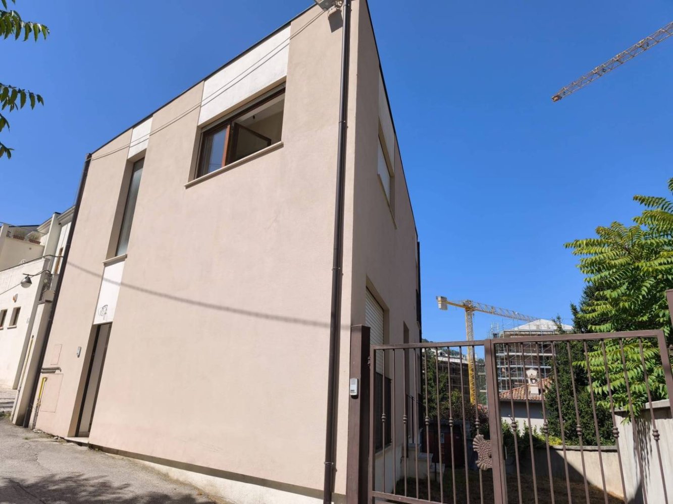 2 bedrooms Apartment in L'Aquila, Italy No. 263803