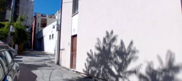 2 bedrooms Apartment in L'Aquila, Italy No. 263803 7