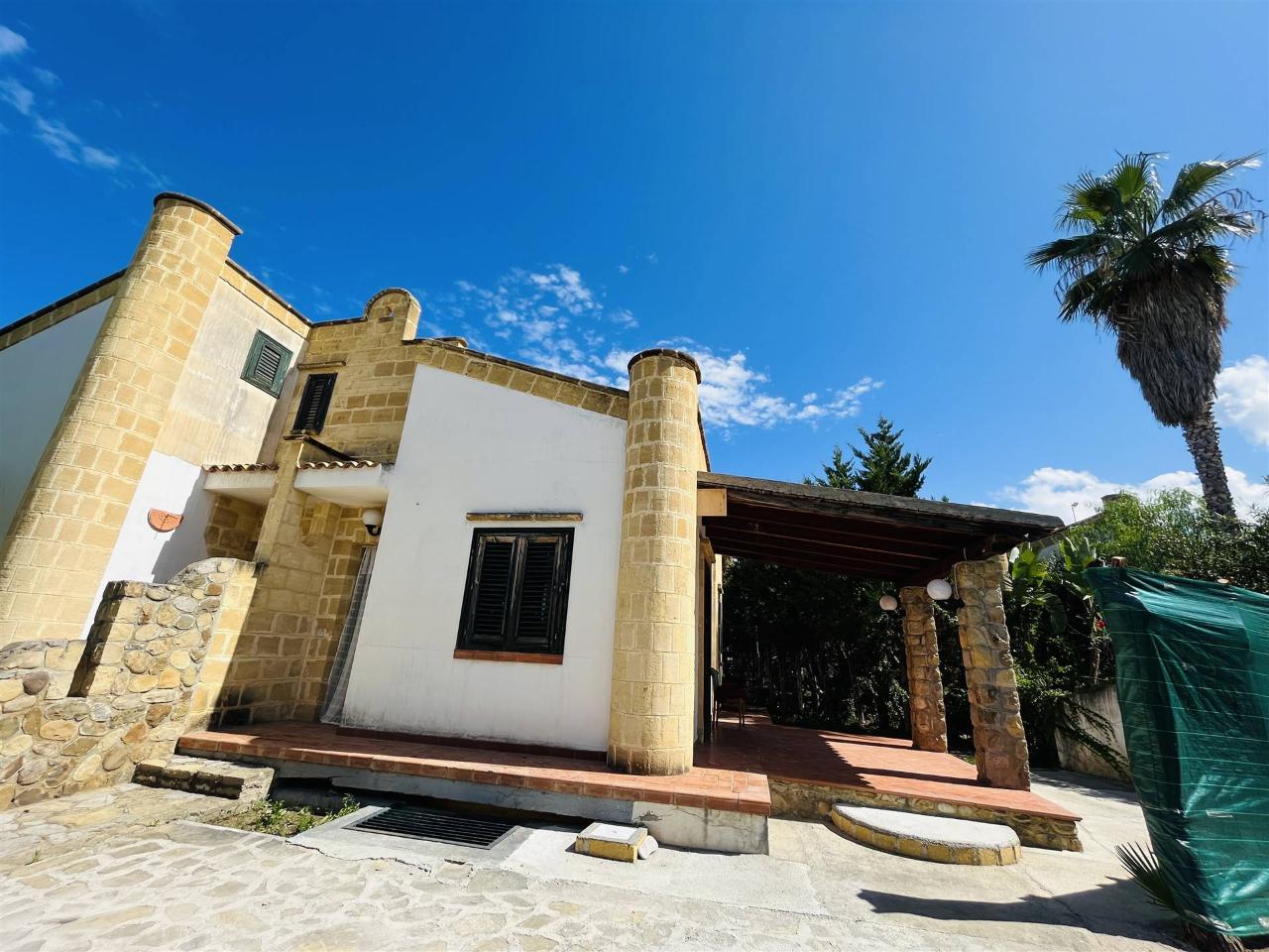 3-Zimmer Villa in Campofelice di Roccella, Italy, Nr. 90708