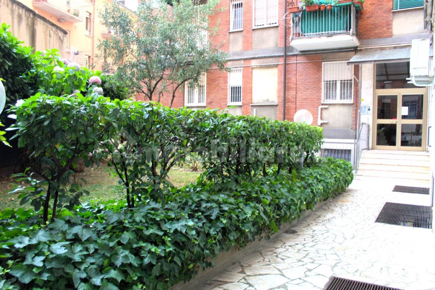Apartamento T2 em Milan, Italy N.º 266685
