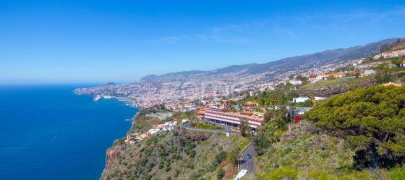 Земельный участок в Фуншал, Португалия № 145061 4