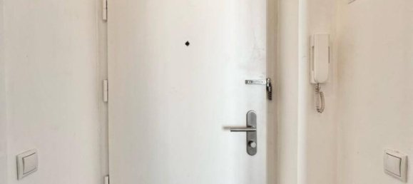 1 bedroom Apartment in Favoriten, Austria No. 227407 3