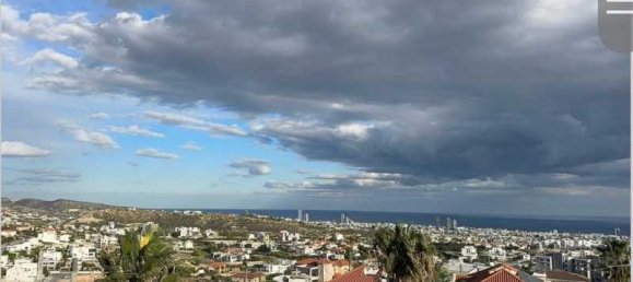 4 Schlafzimmer Villa in Agios Athanasios, Cyprus, Nr. 84242 3