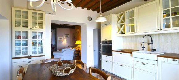 5 bedrooms Apartment in Scarlino, Italy No. 379408 2