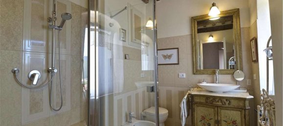 5 bedrooms Apartment in Scarlino, Italy No. 379408 19