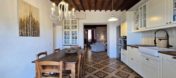5 bedrooms Apartment in Scarlino, Italy No. 379408 5