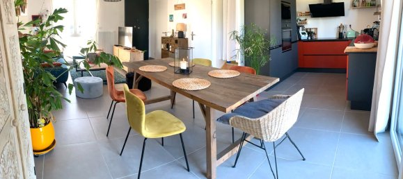 Casa de 3 dormitorios en Orleans, France No. 329980 2