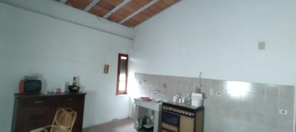 2 bedrooms Apartment in Terranuova Bracciolini, Italy No. 252767 2