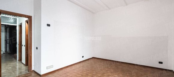 Дом с 4 спальнями в Мольтено, Италия № 75218 19