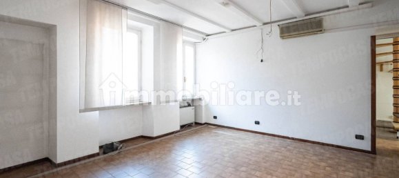 Дом с 4 спальнями в Мольтено, Италия № 75218 12