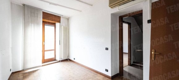 Дом с 4 спальнями в Мольтено, Италия № 75218 9