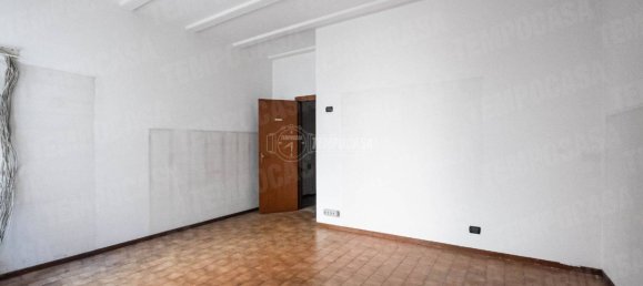 Дом с 4 спальнями в Мольтено, Италия № 75218 17