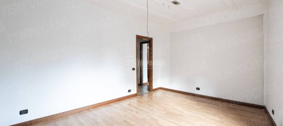 Дом с 4 спальнями в Мольтено, Италия № 75218 7