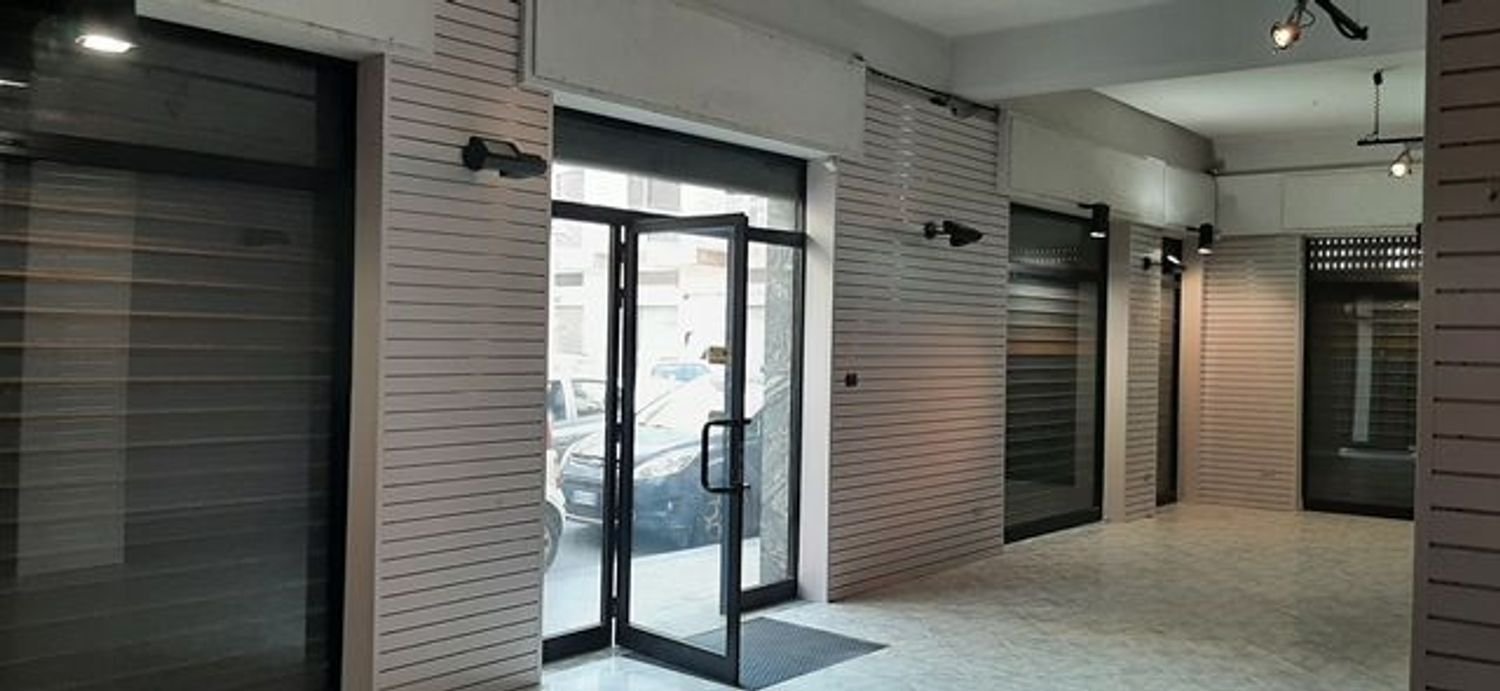 Gewerbliche Immobilie in Augusta, Italy 141m², Nr. 312665