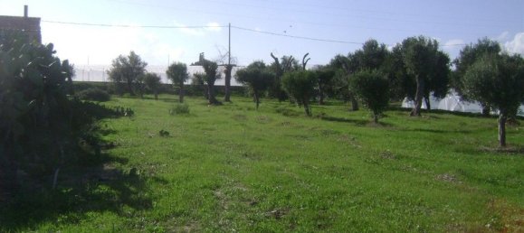 قطعة أرض في Pachino, Italy 26000متر مربع رقم 62245 9