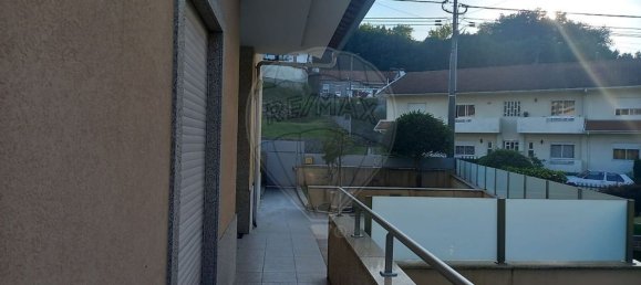 3 bedrooms House in Polvoreira, Portugal No. 37998 14