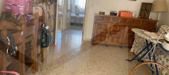 3غرفة شقة في Bari, Italy رقم 26658 25