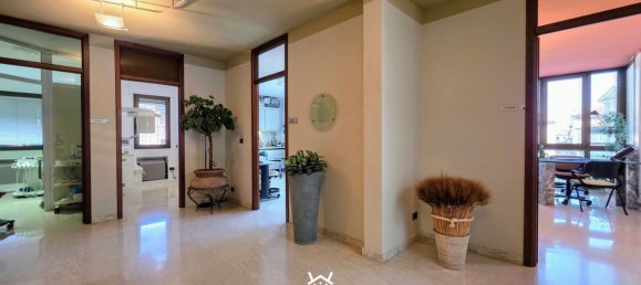 Büro in Mondovì, Italy 230m², Nr. 381329 26