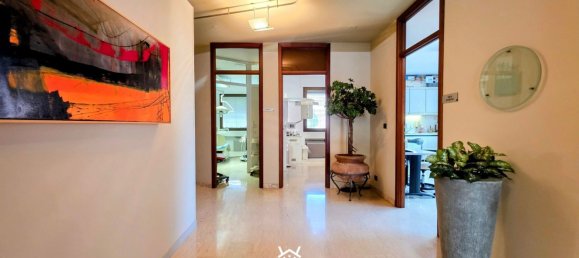 Büro in Mondovì, Italy 230m², Nr. 381329 25