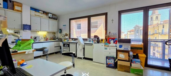 Büro in Mondovì, Italy 230m², Nr. 381329 15