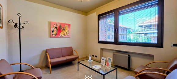 Büro in Mondovì, Italy 230m², Nr. 381329 2