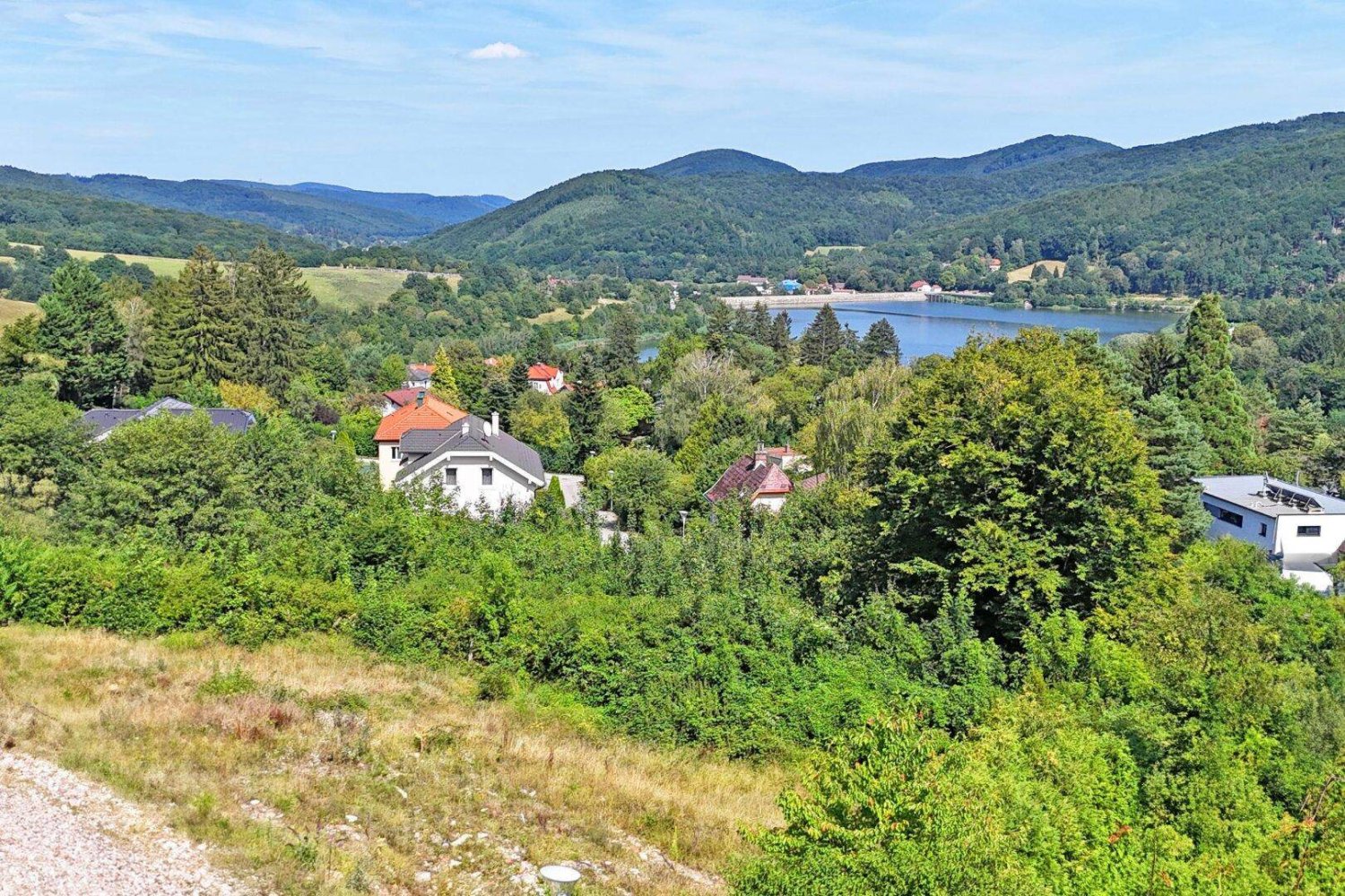 868m² Land in Pressbaum, Austria No. 15064