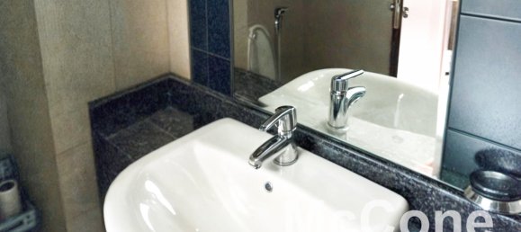 Studio in Business Bay, UAE No. 34685 10