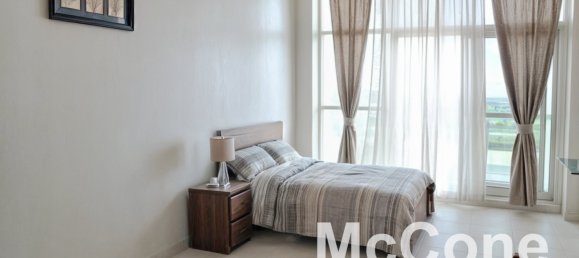 Studio in Business Bay, UAE No. 34685 4