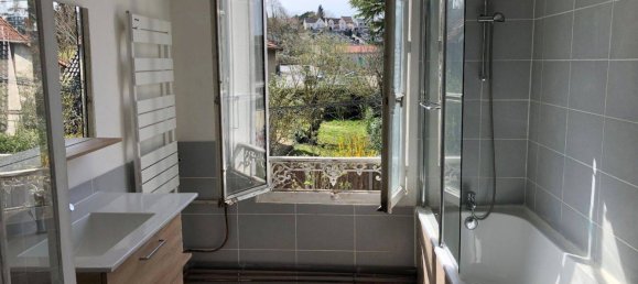 3 Schlafzimmer Haus in Viry-Chatillon, France, Nr. 124328 10