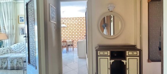 Apartamento de 4 dormitorios en Palermo, Italy No. 345723 4