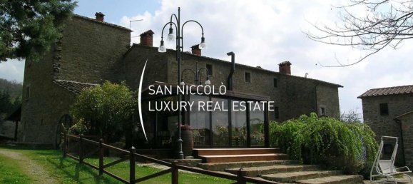 19-Zimmer Haus in Arezzo, Italy, Nr. 211000 2