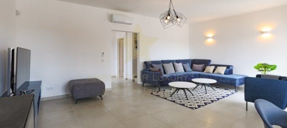 4 bedrooms Villa in Faro, Portugal No. 111680 6