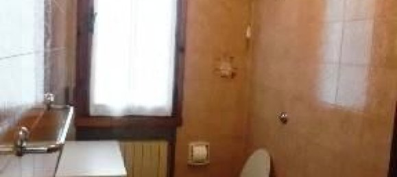 4 rooms Apartment in Borgo San Lorenzo, Italy No. 39835 7