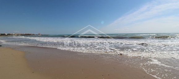 3 Schlafzimmer Haus in Alicante, Spain, Nr. 96042 8