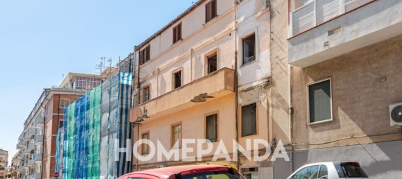 600m² Building in Cagliari, Italy No. 303092 3