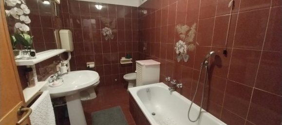 3 rooms Apartment in Viareggio, Italy No. 236633 5